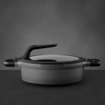 Сотейник з антипригарним покриттям GEM STAY COOL, з 2-ма ручками, сір., діам. 24 см, 3,3 л