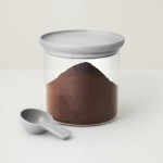 Контейнер для сипких з ложкою LEO, 1,1 л, 12,5 х 12,5 см