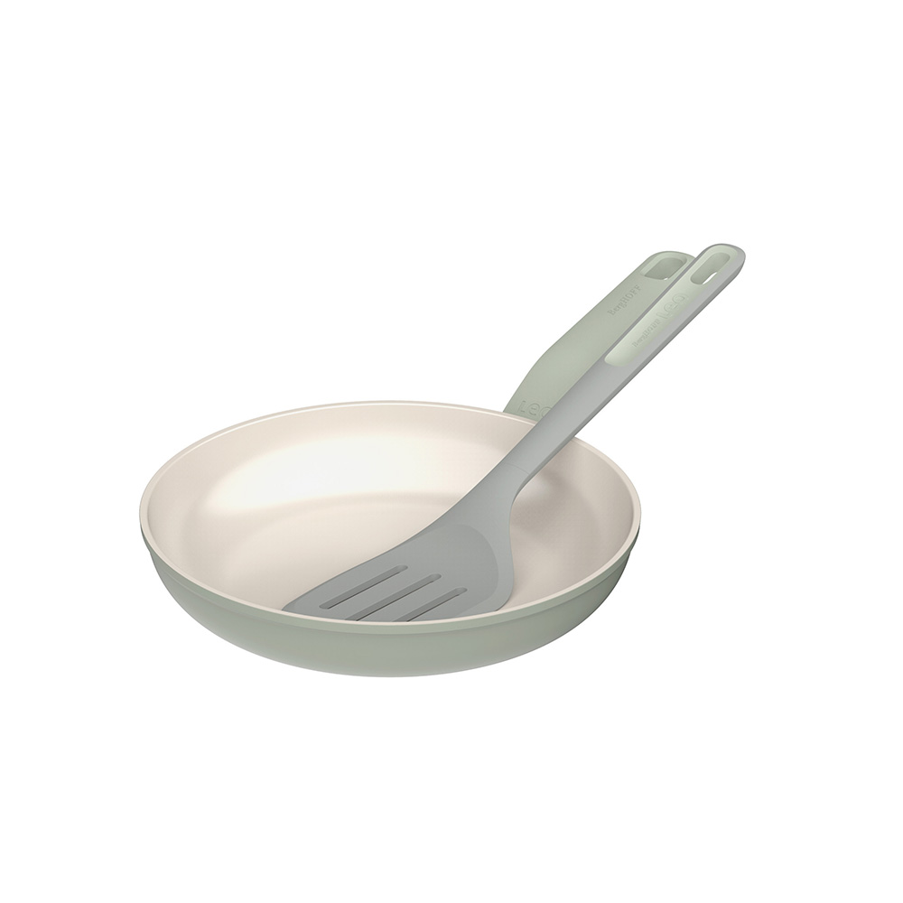 Сковорода з антипригарним покриттям LEO BALANCE Sage + лопатка, діам. 24 см